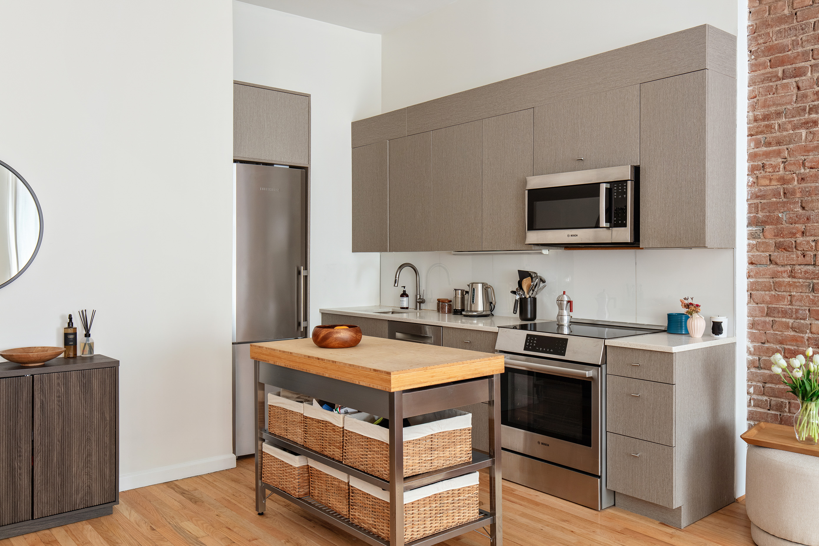 51 East 10th Street, Unit 7 Manhattan, NY 10003 - Photo 4 of 7