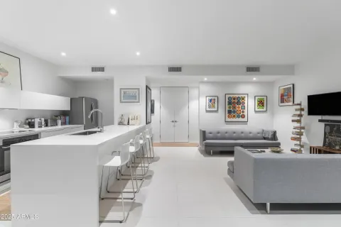 $2,650,000 | 7915 East Primrose Path, Carefree, AZ 85377