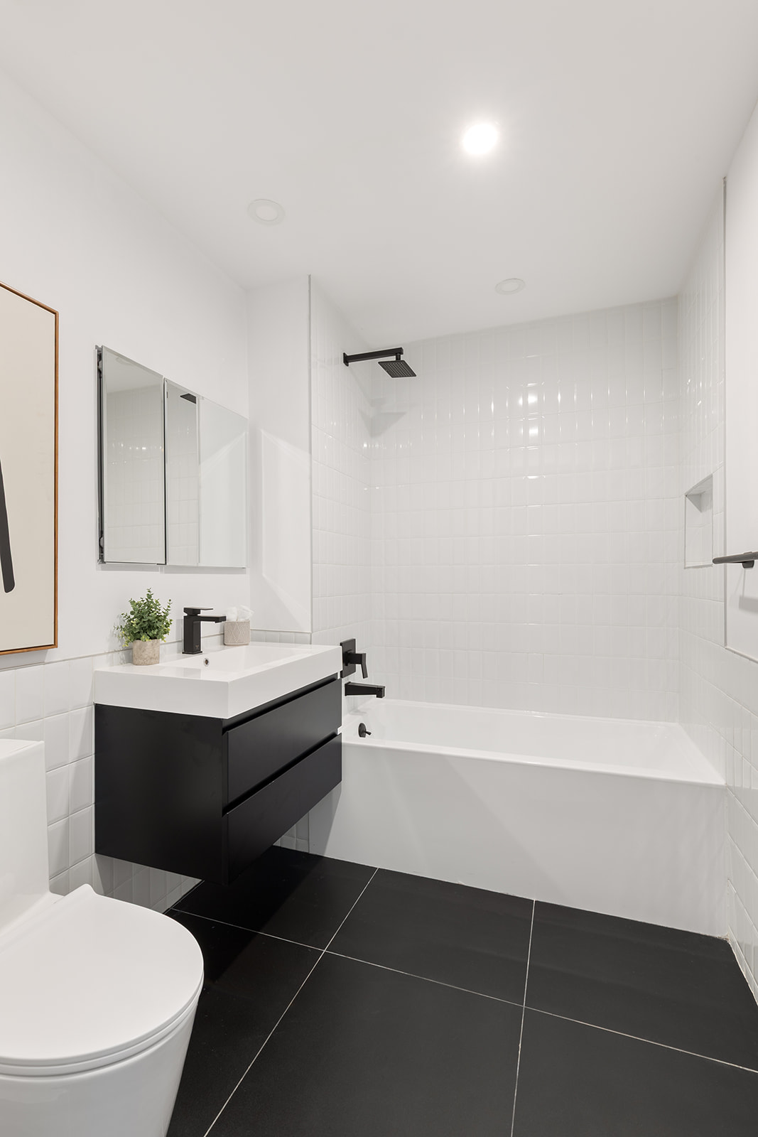 458 East 25th Street, Unit 506 Brooklyn, NY 11226 - Photo 5 of 8