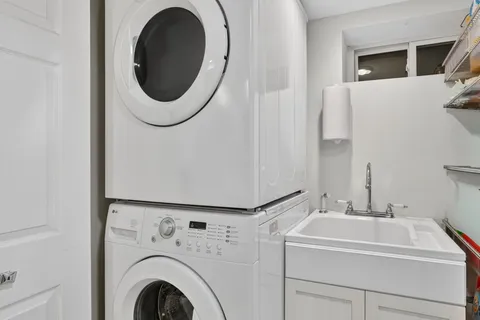 $1,075,000 | 312 Lincoln Avenue, Falls Church, VA 22046