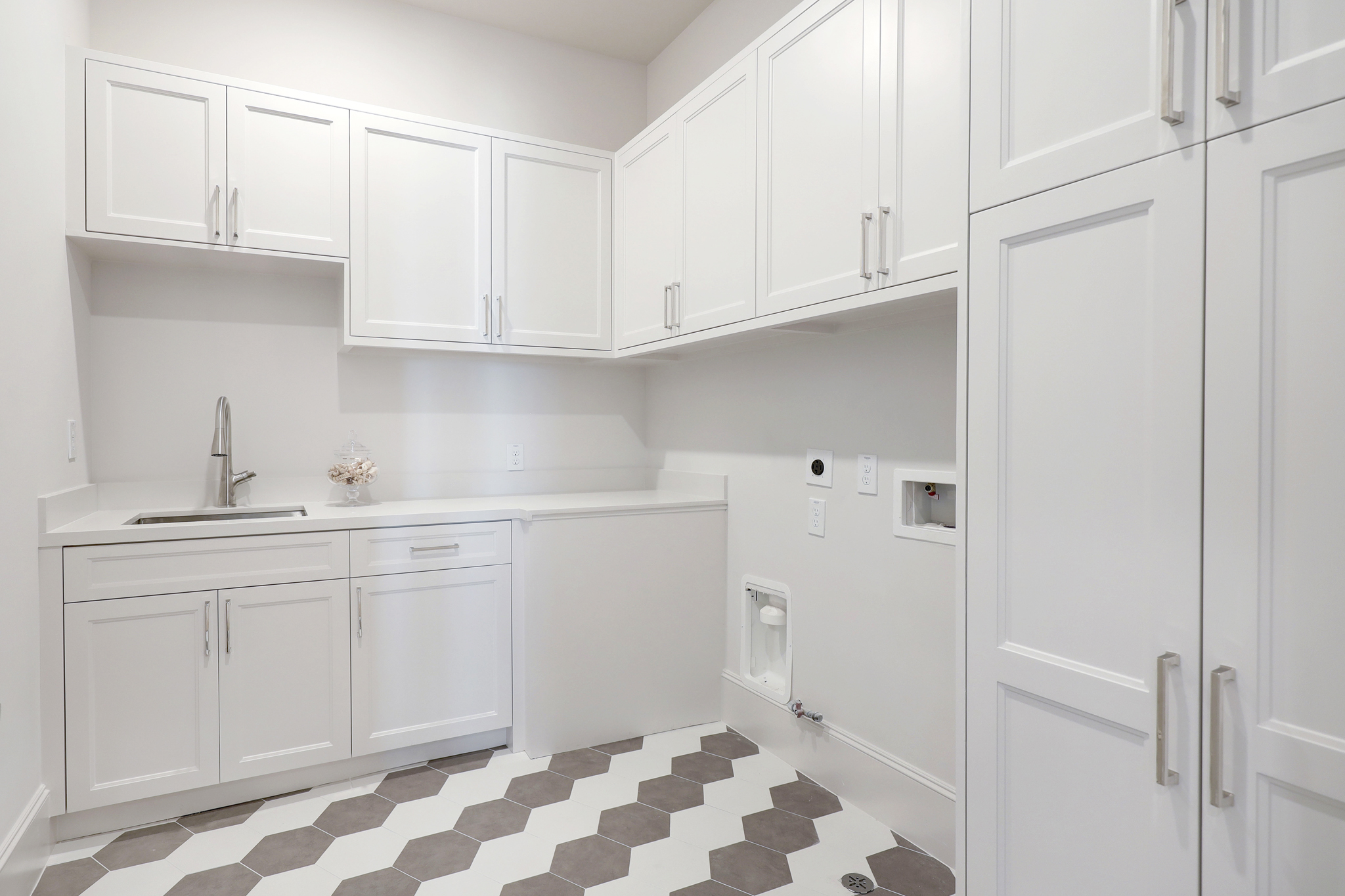 111 Wellington Row Road Houston, TX 77024 - Photo 22 of 27