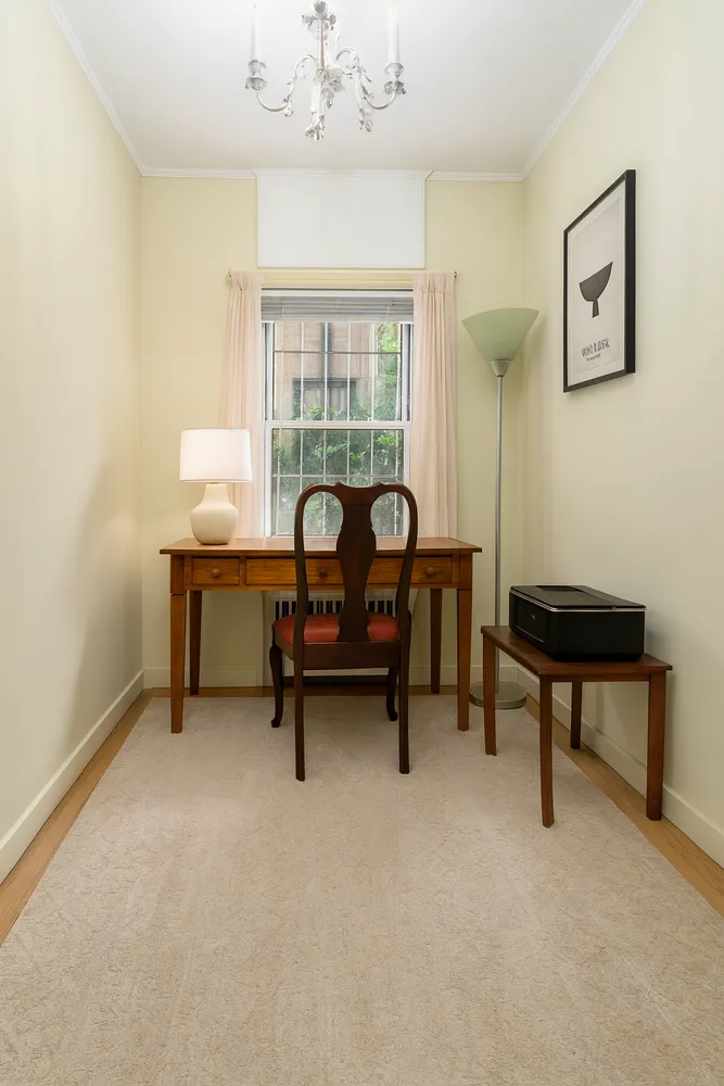 a view of a livingroom with furniture