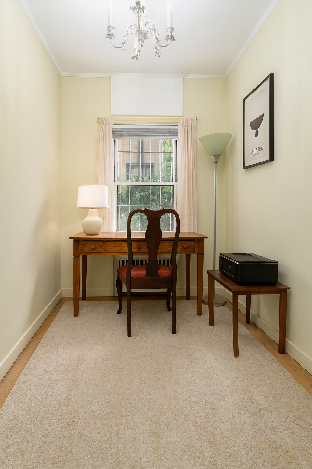 432 East 85th Street, Unit 1R Manhattan, NY 10028 - Photo 6 of 14 a view of a livingroom with furniture