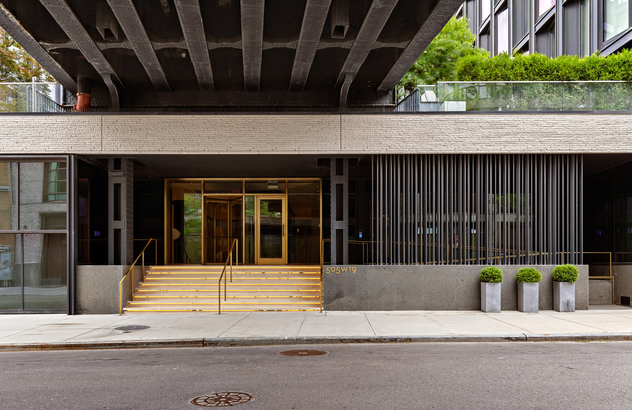 505 West 19th Street, Unit 4C Manhattan, NY 10011 - Photo 19 of 20