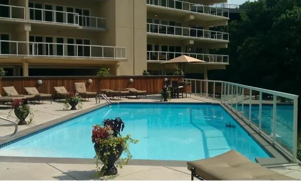 $995,000 | 1702 North Park Drive, Unit 25, Wilmington, DE 19806