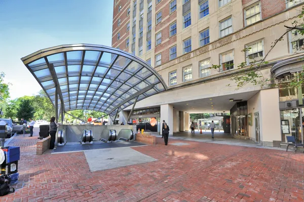 $8,000 | 2127 Newport Place Northwest, Washington, DC 20037