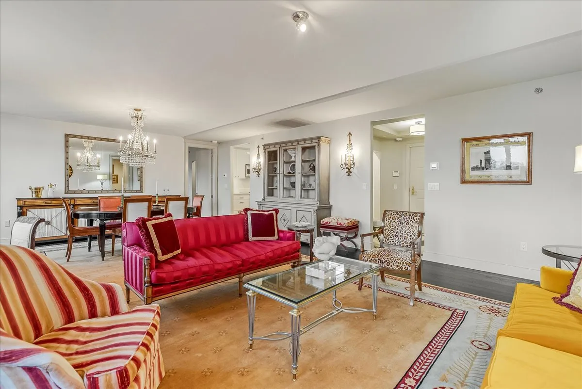 $694,000 | 616 South Orange Avenue, Unit Skyhouse 4, Maplewood, NJ 07040