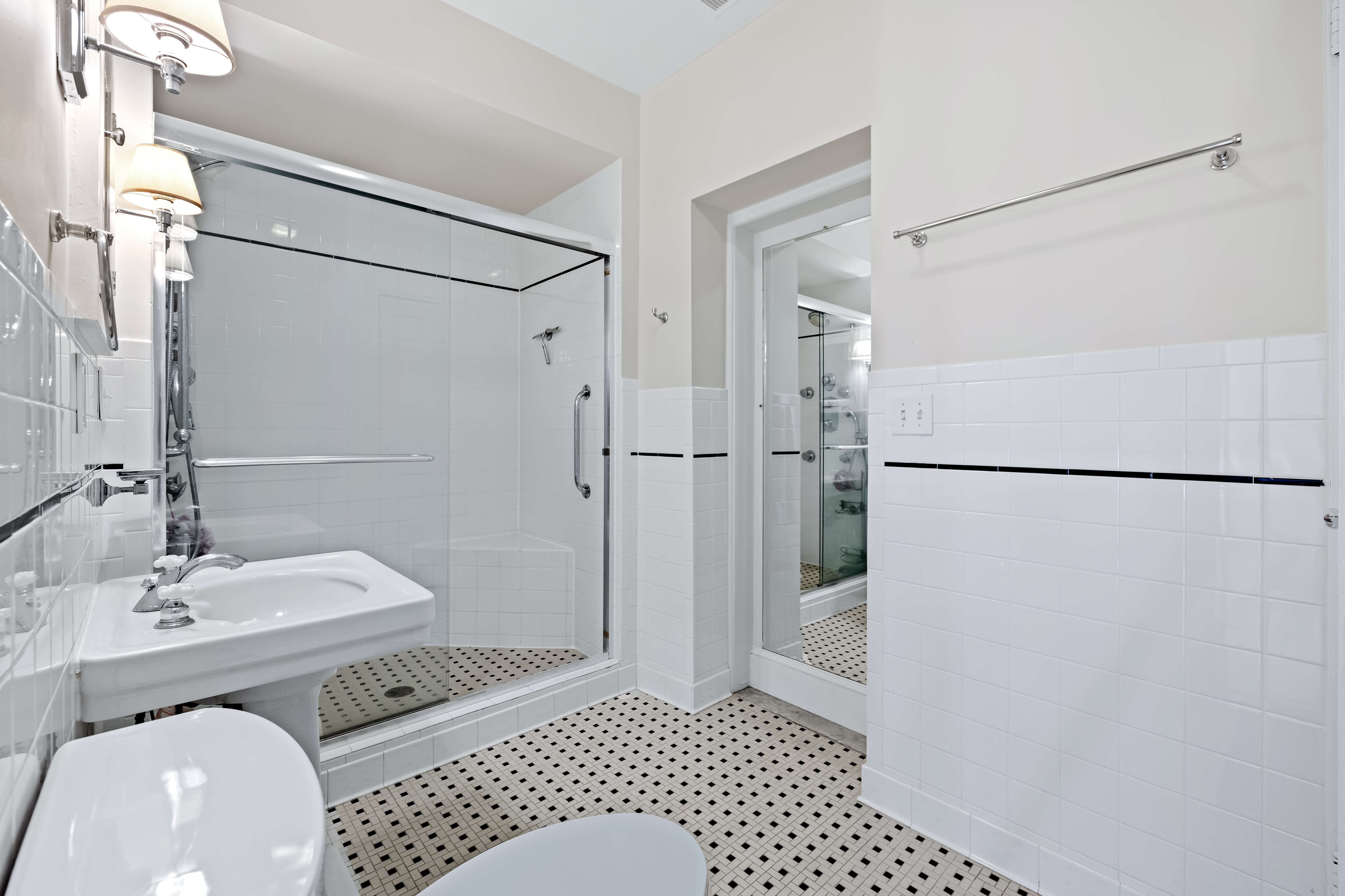 265 Stratford Road Baltimore, MD 21218 - Photo 51 of 71