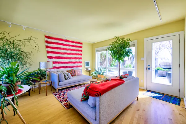 $1,600,000 | 915-17 South 7th Street, Philadelphia, PA 19147