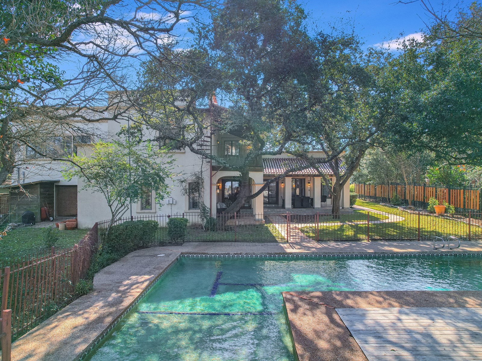 4622 Lake View Austin, TX 78731 - Photo 43 of 52