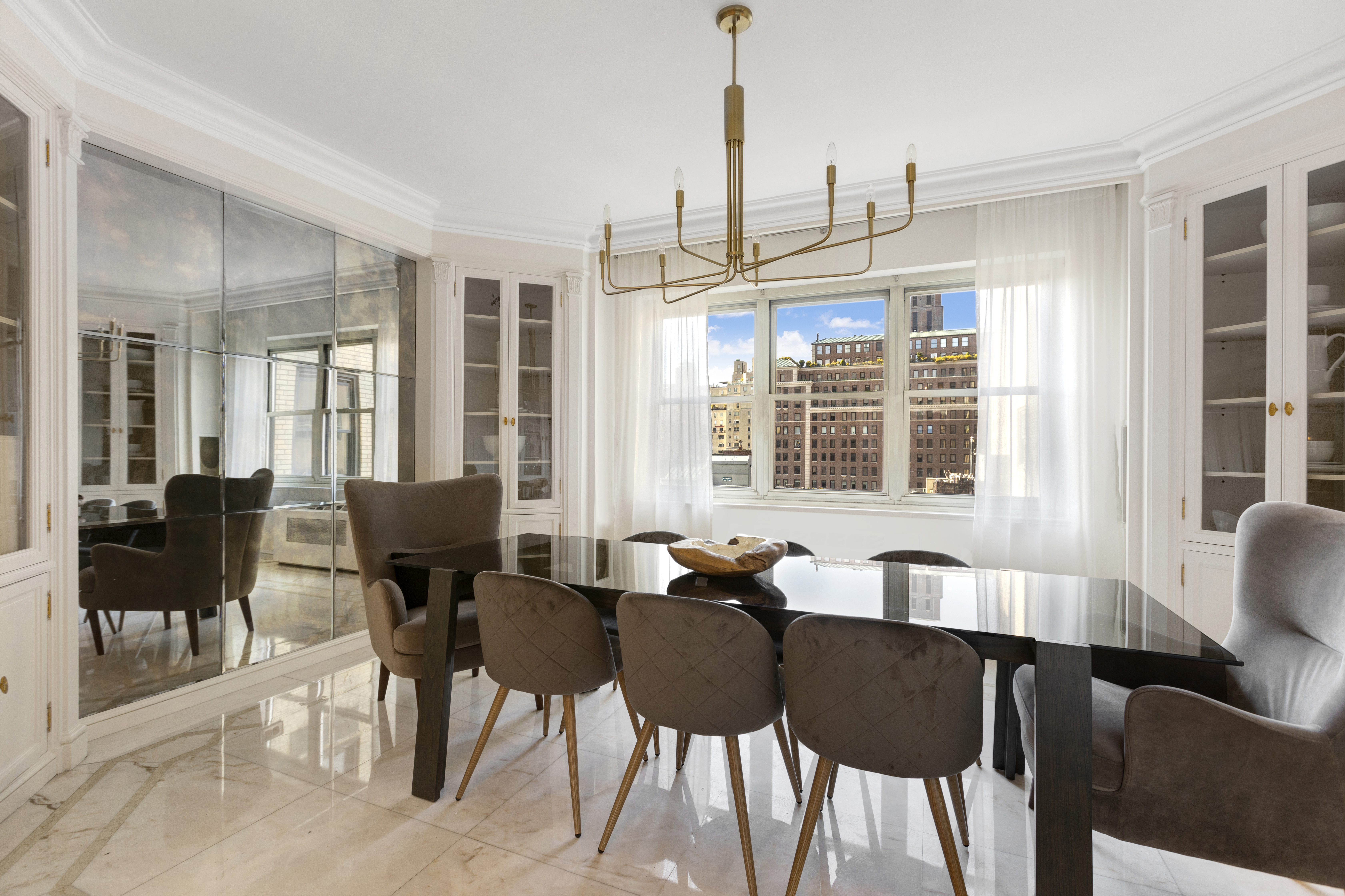 710 Park Avenue, Unit 11A Manhattan, NY 10021 - Photo 5 of 14