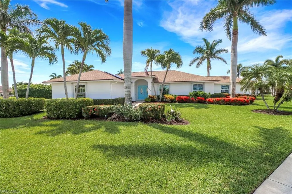 $1,135,000 | 205 Sand Hill Street, Marco Island, FL 34145