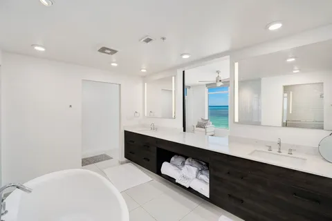 $3,350,000 | 1900 Scenic Hwy 98, Unit 601, Destin, FL 32541