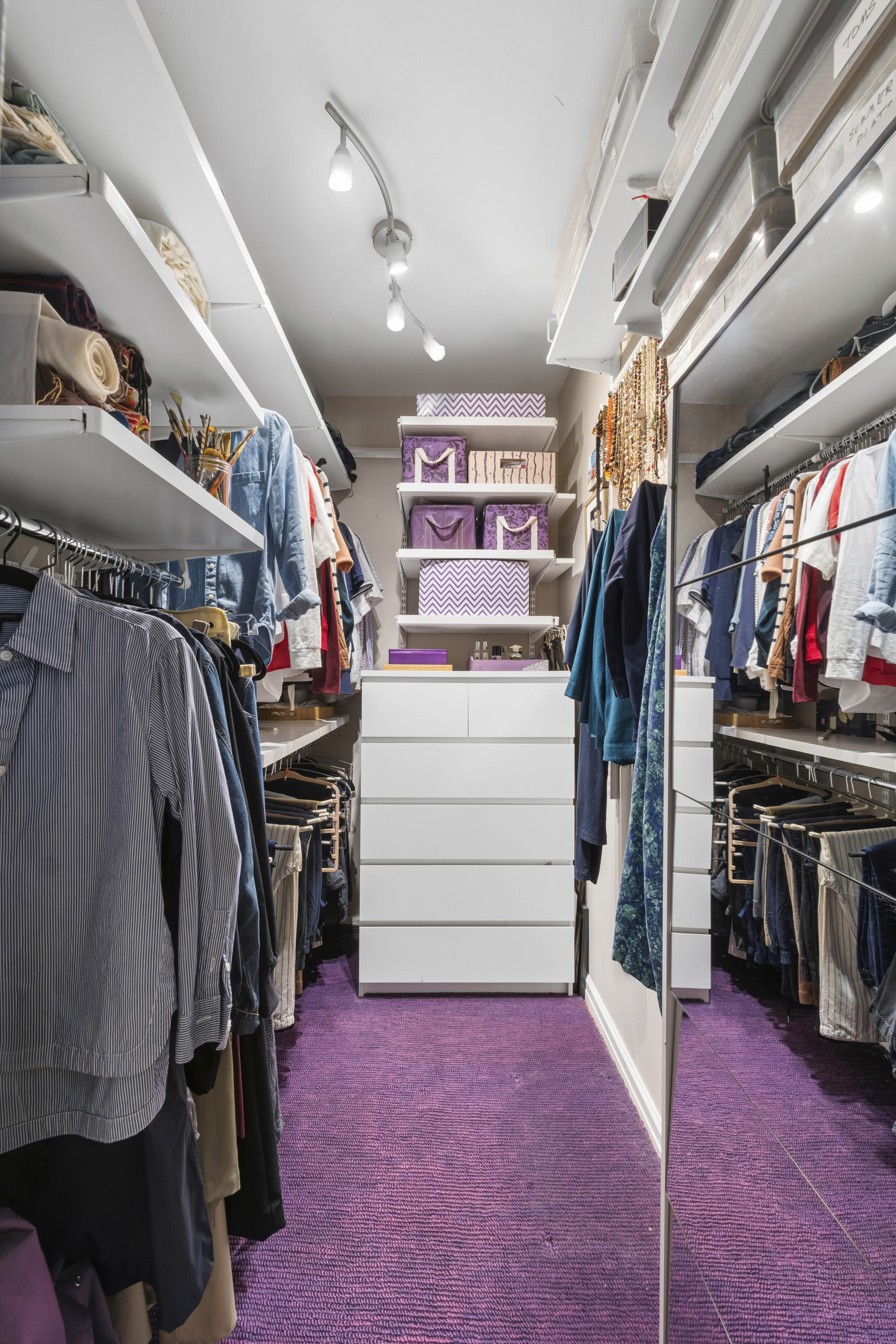 2000 Broadway, Unit 7J Manhattan, NY 10023 - Photo 9 of 17 Gallery Image 9