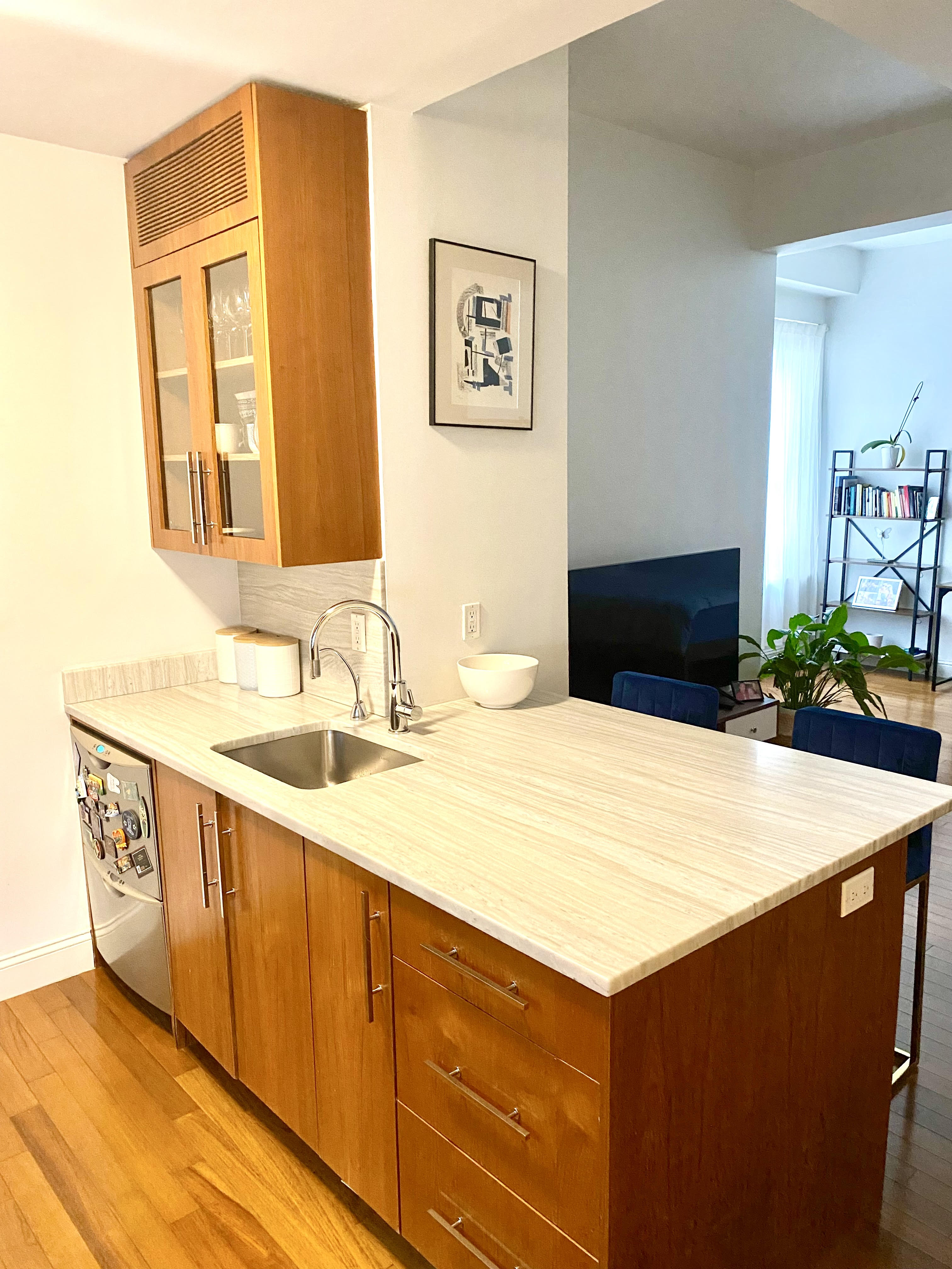 88 Greenwich Street, Unit 1218 Manhattan, NY 10006 - Photo 2 of 30 a bathroom with a sink vanity and a mirror