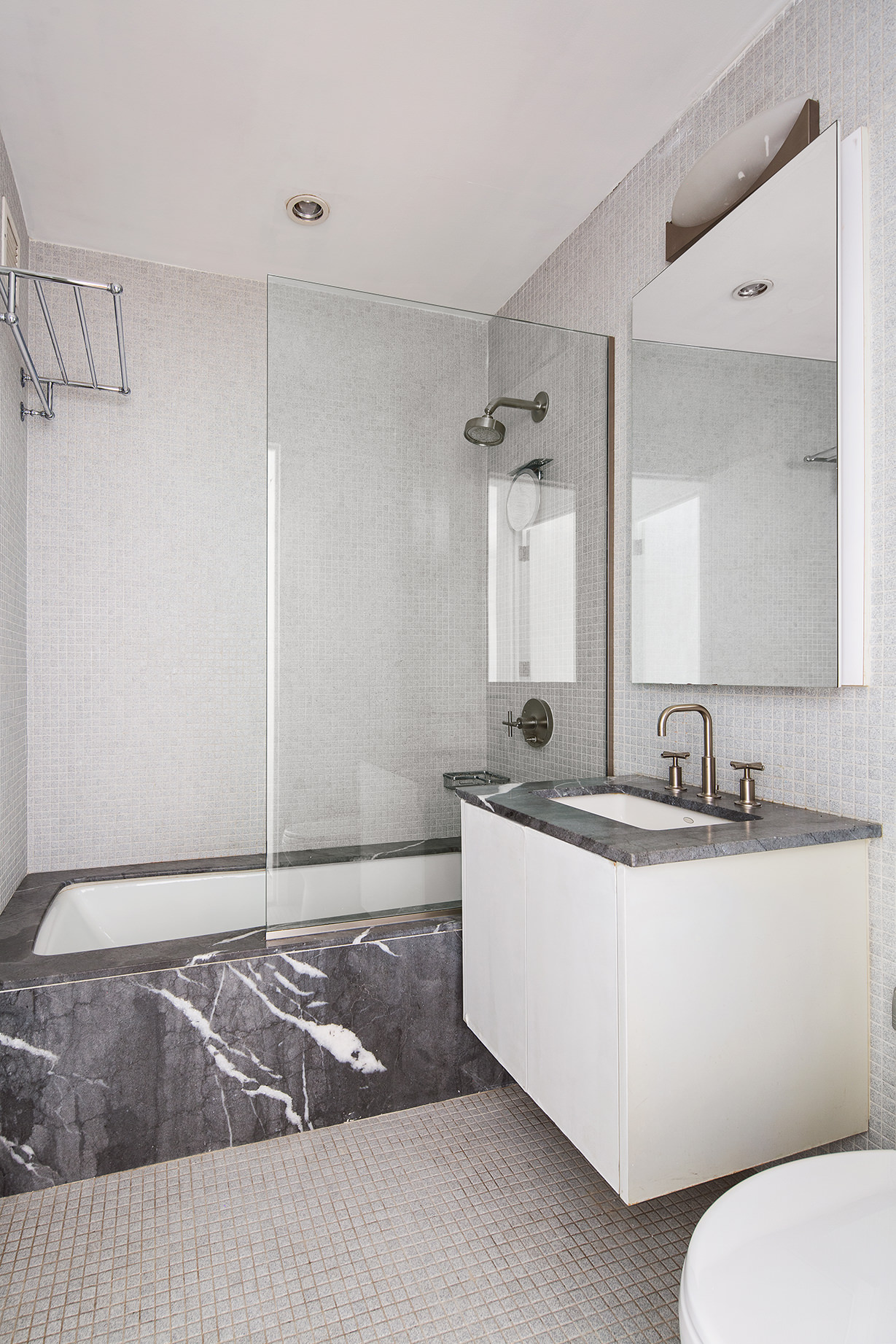 210 Lafayette Street, Unit 2E Manhattan, NY 10012 - Photo 9 of 10