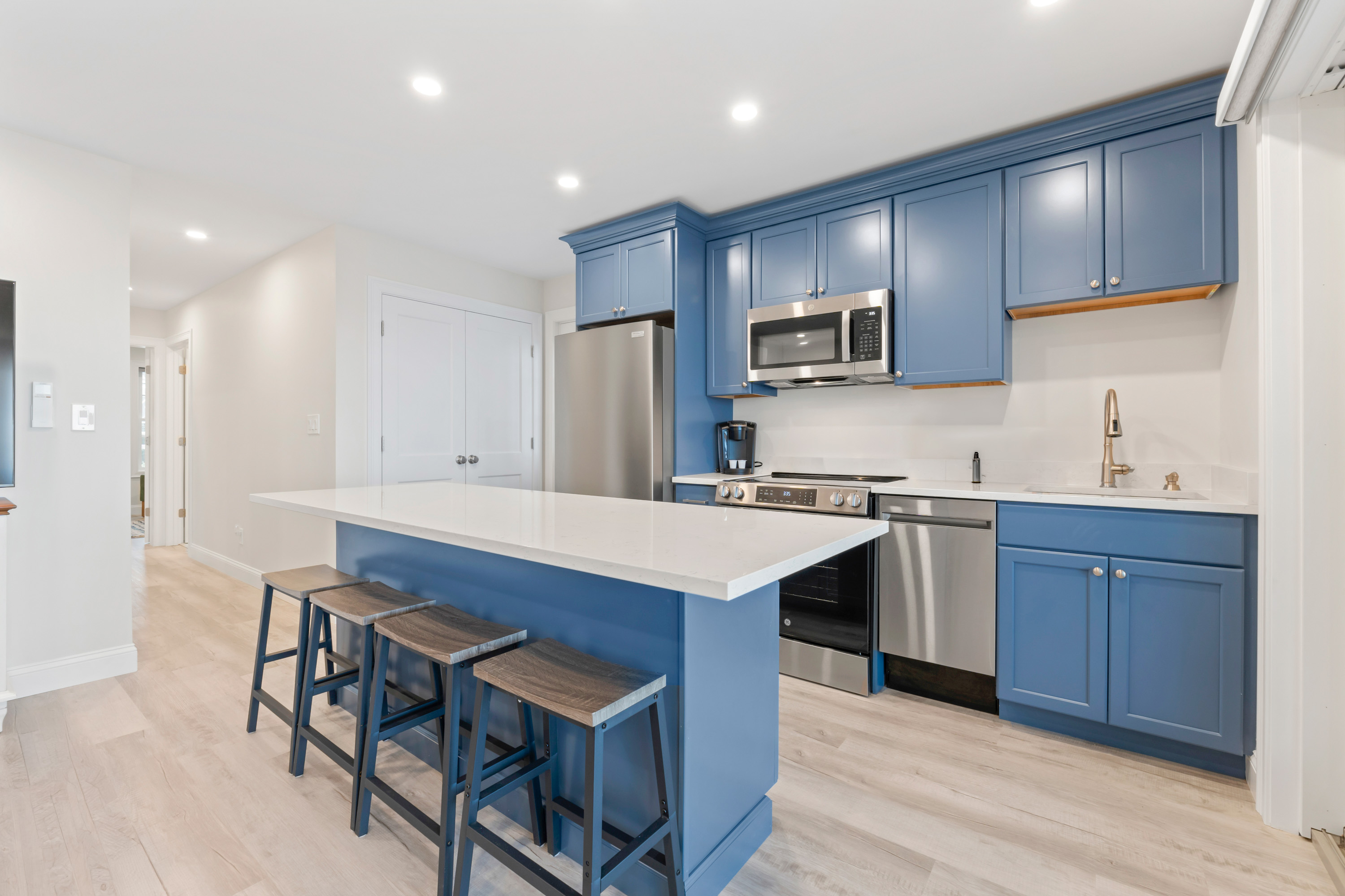 117 Perkins Cove Road Ogunquit, ME 03907 - Photo 10 of 57