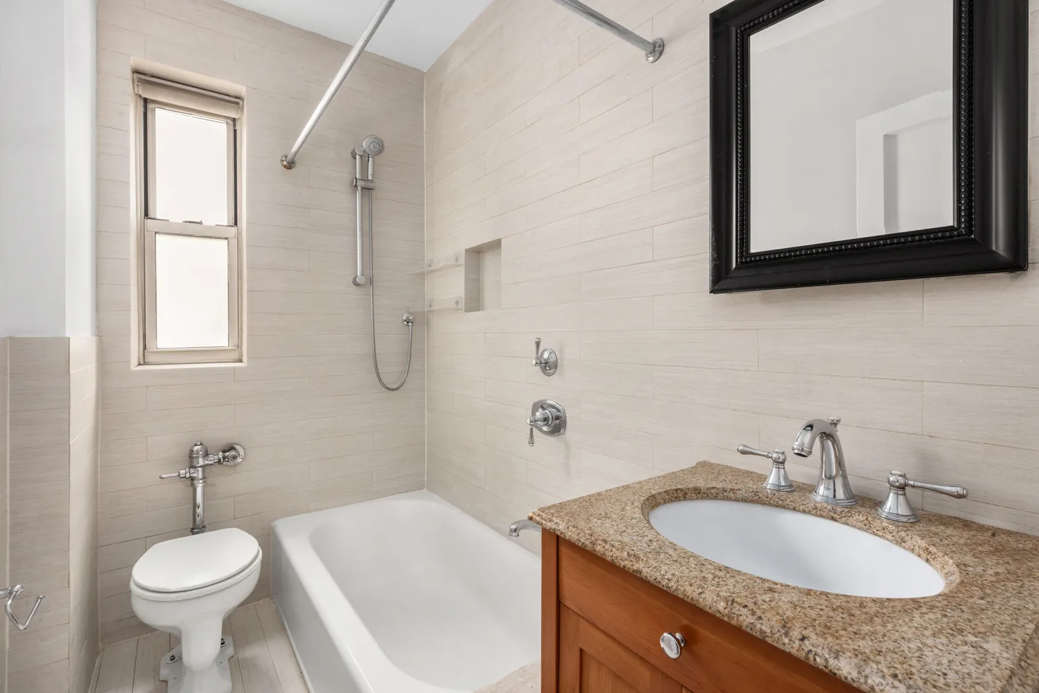 $5,500 | 210 West 19th Street, Unit 3C | Chelsea