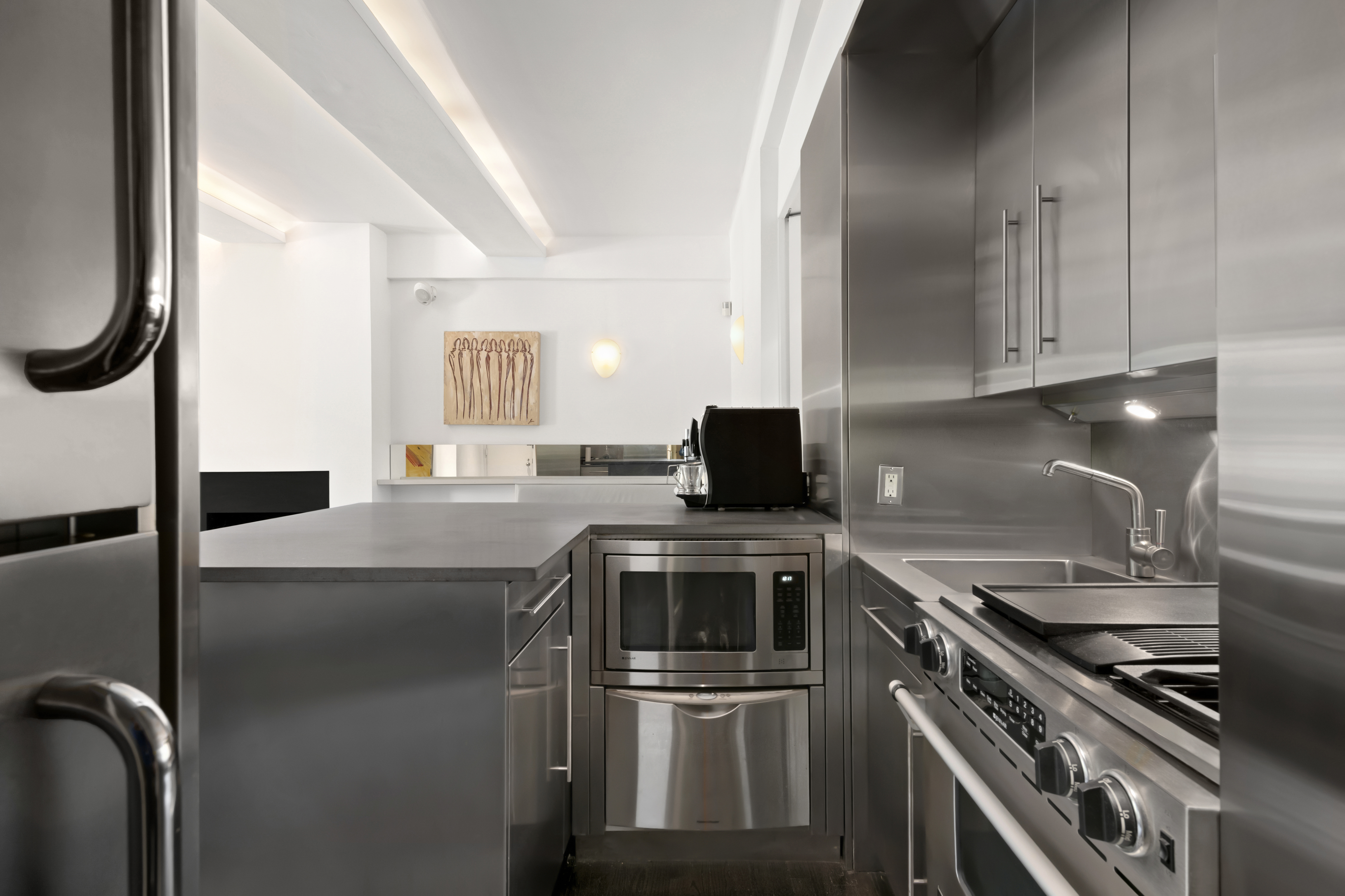 100 Central Park South, Unit 2B Manhattan, NY 10019 - Photo 3 of 8