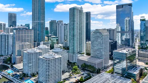 $375,000 | 950 Brickell Bay Drive, Unit 802, Miami, FL 33131