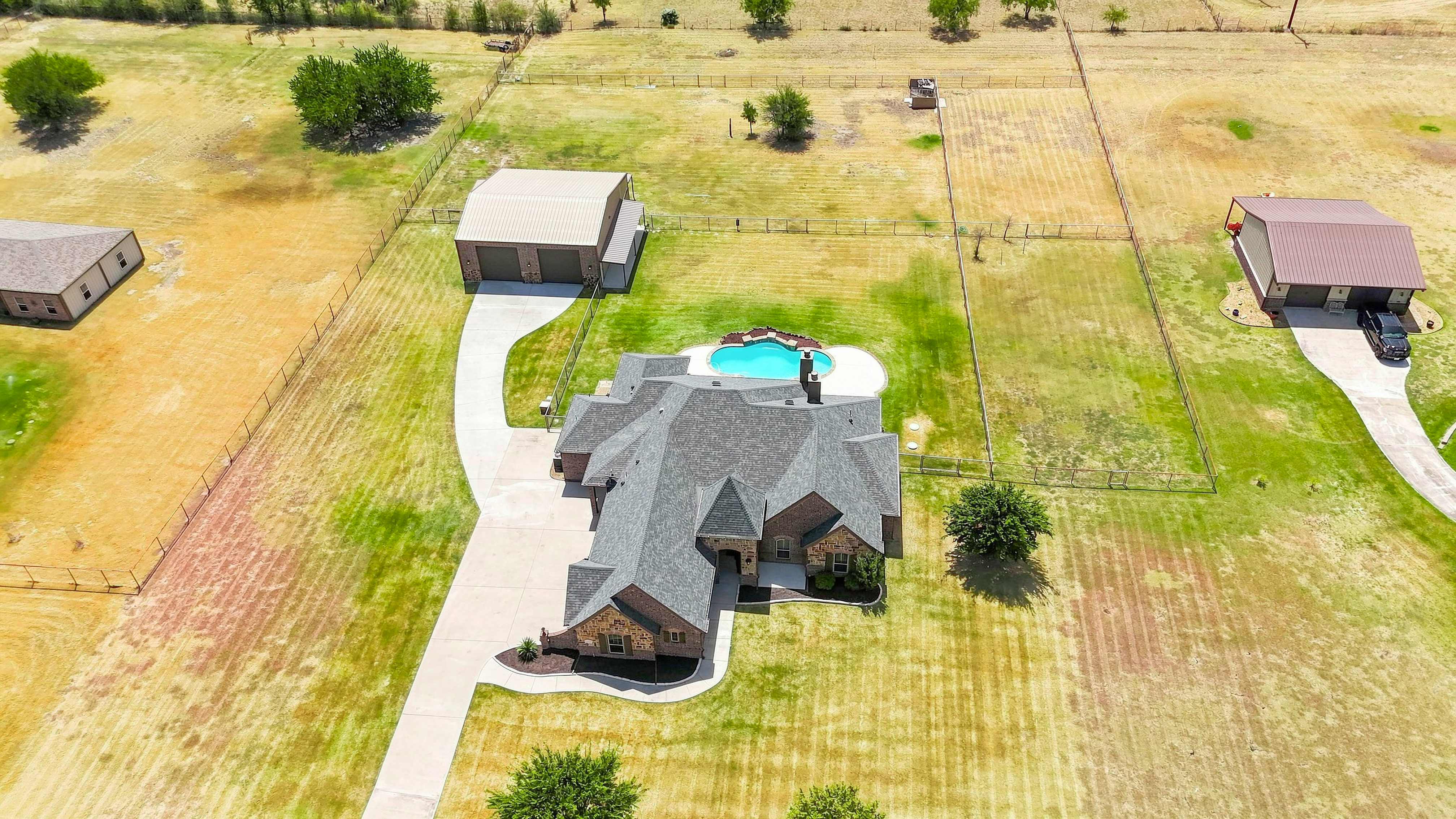 420 Hartley Way Azle, TX 76020 - Photo 59 of 68 Gallery Image 59