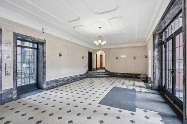 $350,000 | 1212 Ocean Avenue, Unit 2A | Fiske Terrace