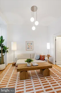 $1,700,000 | 203 9th Street Southeast, Washington, DC 20003