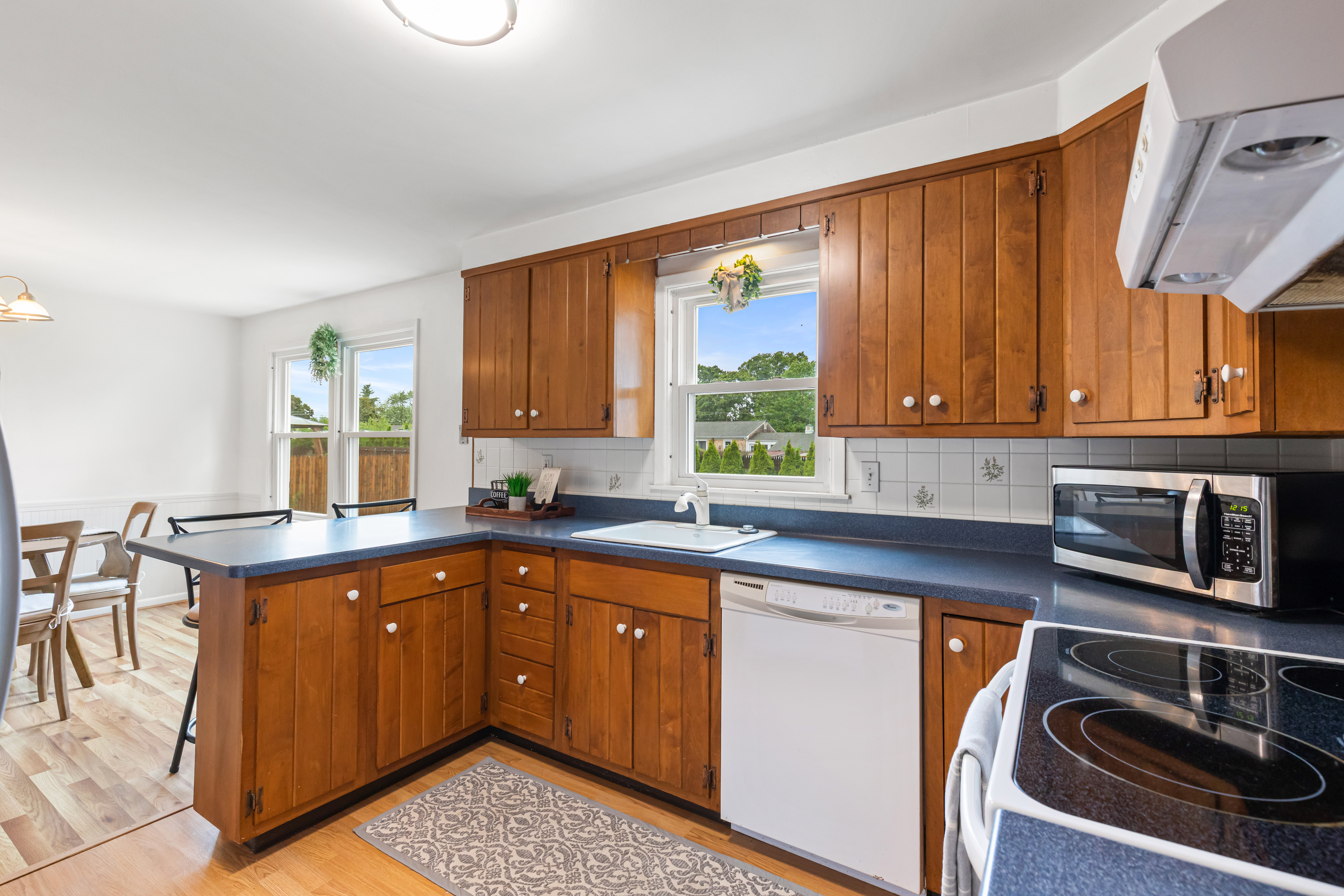 14 Primrose Drive Riverside, RI 02915 - Photo 15 of 36