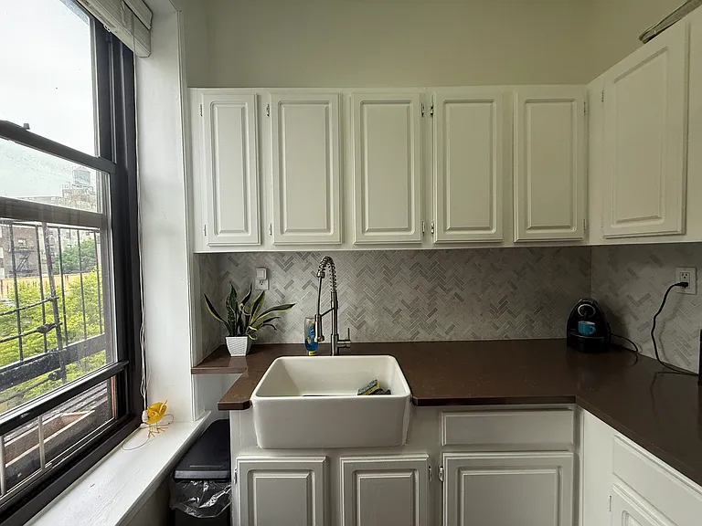 109 West 111th Street, Unit 5C Manhattan, NY 10026 - Photo 2 of 11