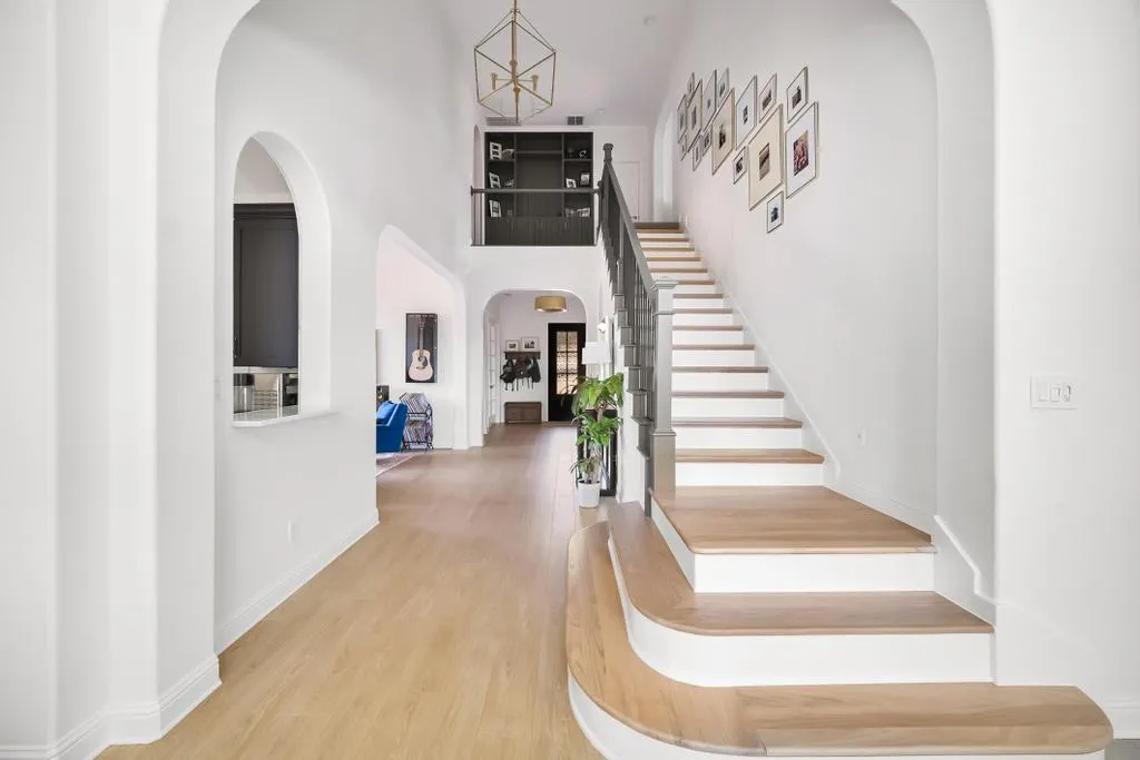 $1,695,000 | 17601 Stratus Cove, Austin, TX 78738