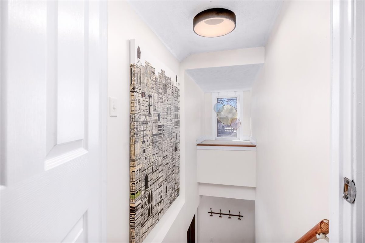 76 Fuller Road Weymouth, MA 02191 - Photo 15 of 26