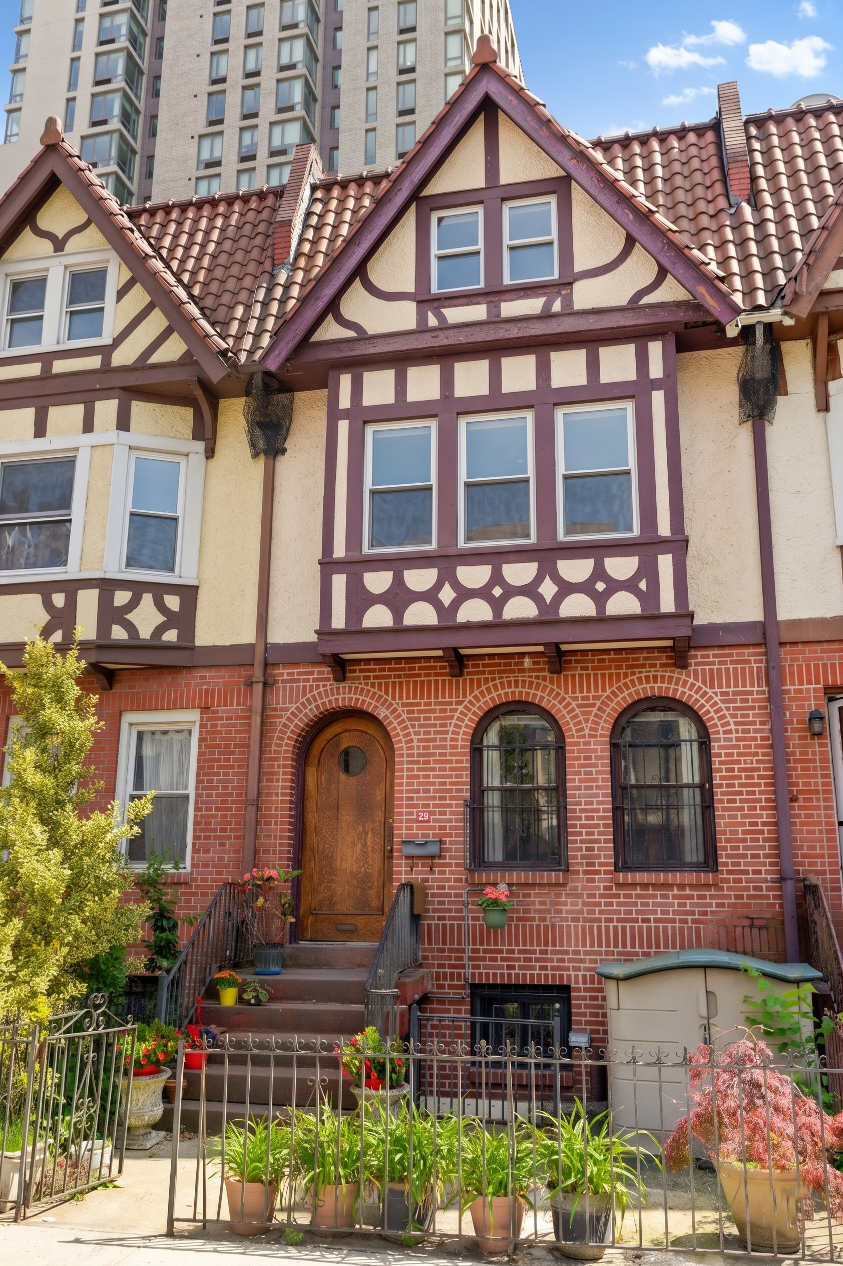 29 Chester Court Brooklyn, NY 11225 - Photo 2 of 10