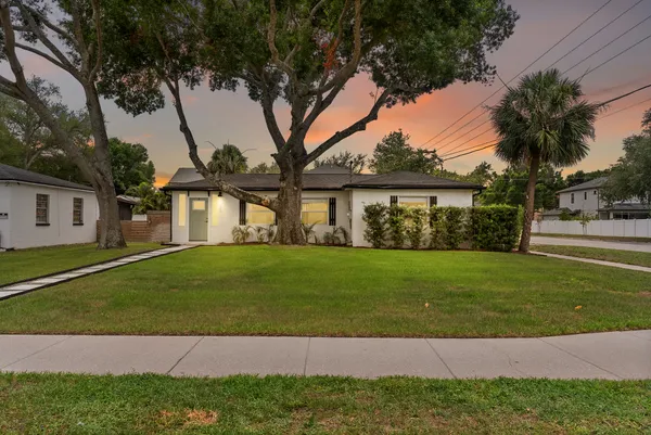 $550,000 | 3320 West Ballast Point Boulevard, Tampa, FL 33611