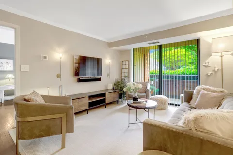 $439,900 | 2230 George C Marshall Drive, Unit 305, Falls Church, VA 22043
