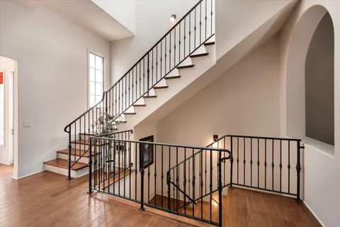 $2,295,000 | 929 Laguna Street, Santa Barbara, CA 93101