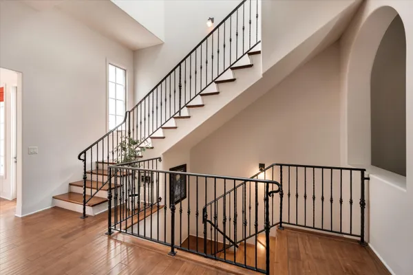 $2,295,000 | 929 Laguna Street, Santa Barbara, CA 93101