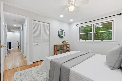 $735,000 | 705 Wilson Avenue, Rockville, MD 20850