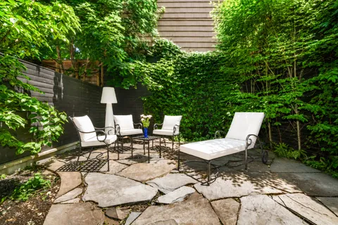 $6,000,000 | 96 Franklin Street | Greenpoint