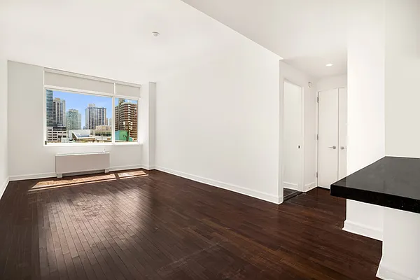 120 Riverside Boulevard, Unit 15G Manhattan, NY 10069 - Photo 5 of 7