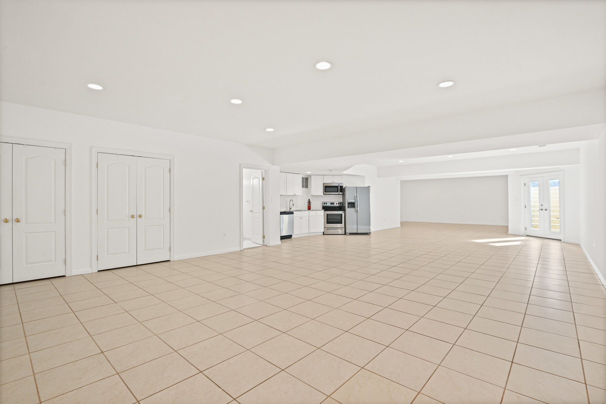 2628 Five Oaks Road Vienna, VA 22181 - Photo 32 of 40 a view of empty room