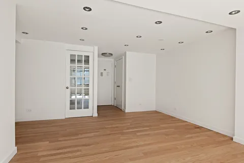 $1,699,000 | 16 West 16th Street, Unit 14NN | Flatiron