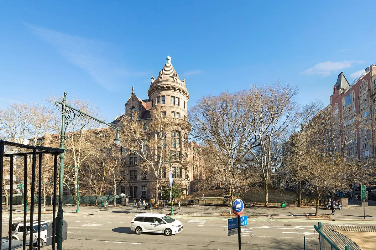 370 Columbus Avenue, Unit 4 Manhattan, NY 10024 - Photo 11 of 11 a front view of a building with trees