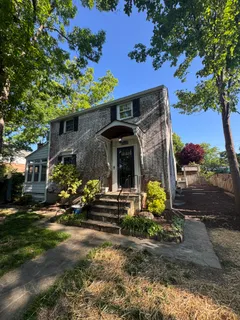 $1,150,000 | 4843 Arlington Boulevard, Arlington, VA 22203