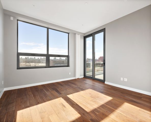 $3,596,935 | 480 Degraw Street, Unit PHA | Carroll Gardens