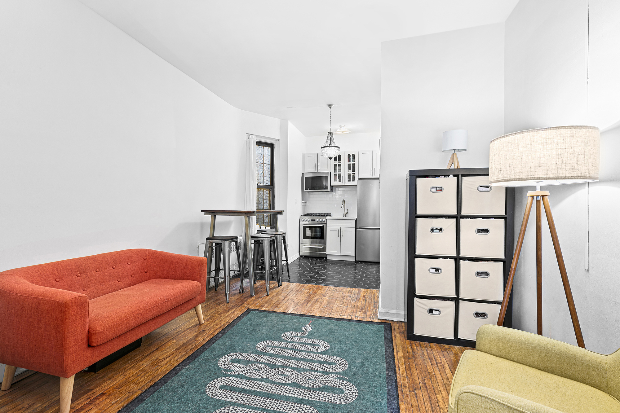 330 East 90th Street, Unit 5B Manhattan, NY 10128 - Photo 1 of 11