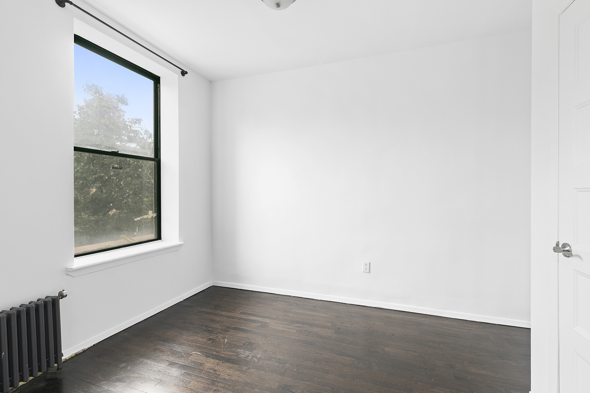 931 Putnam Avenue, Unit 2 Brooklyn, NY 11221 - Photo 5 of 6