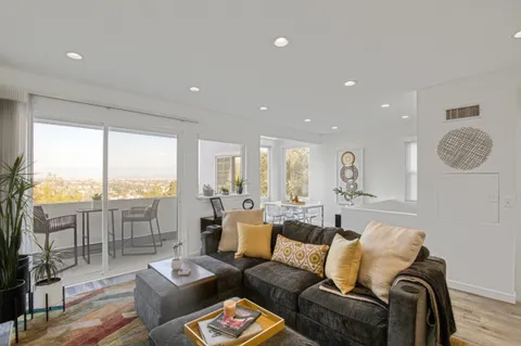$1,399,000 | 4110 Vanetta Place, Studio City, CA 91604
