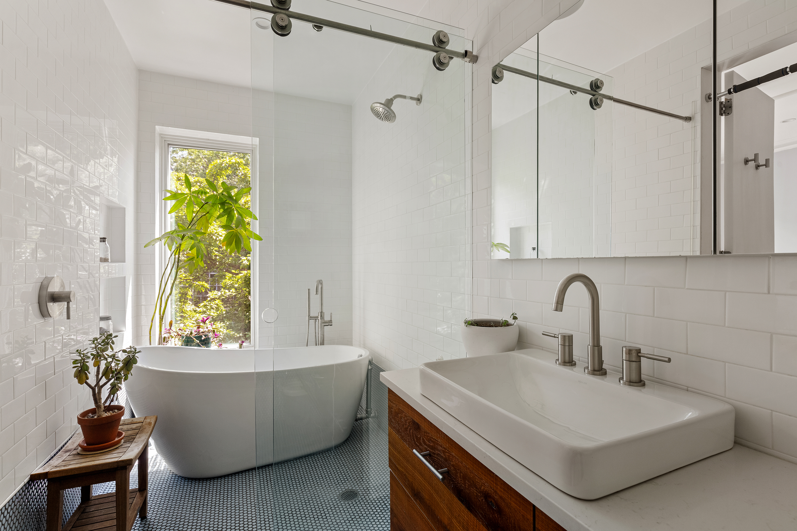 590 Saint Marks Avenue Brooklyn, NY 11216 - Photo 8 of 11