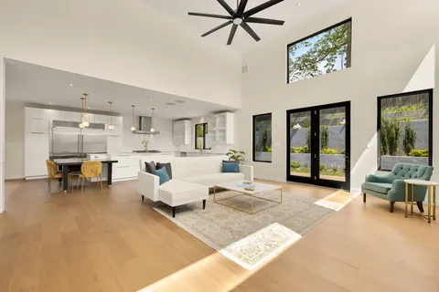 $2,595,000 | 8165 East Beach Drive Northwest, Washington, DC 20012