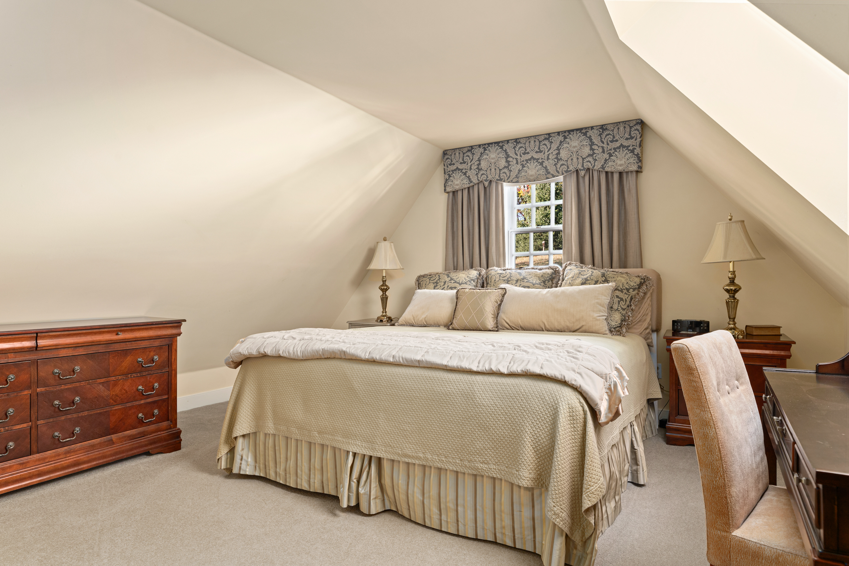 791 Grubbs Mill Road Berwyn, PA 19312 - Photo 38 of 76 a bedroom with a bed and with furniture